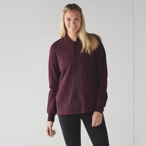 Lululemon Pleat To Street Heathered Bordeaux